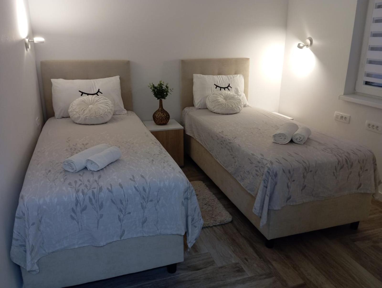 Villa S Vir Kültér fotó